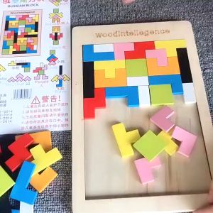 Bảng xếp hình khối bằng gỗ nhiều màu sắc phát triển tư duy cho bé