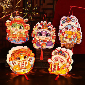 Yespery năm mới đèn lồng 2025 rắn hoạt hình đèn lồng trẻ em tự làm xách tay phát sáng đèn Lồng Phong Cách Trung Quốc Lễ Hội Mùa Xuân trẻ em làm bằng tay chiếu đèn lồng