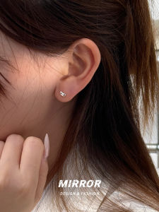 Elegant Minimalist 999 Pure Silver Ear Cuff Womens Fashion Jewelry Anti-Loss Design Simple Chic New Arrival