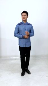 Baju Kemeja Pria Slimfit Distro Lengan Panjang Bahan Katun Motif Keren Kekinian