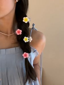 Jepit Rambut Wanita Korea Mini Model Bunga Kamboja Hairclip Lucu Fashion Aksesoris Hiasan Rambut