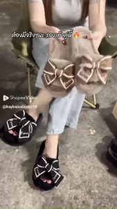 รองเท้าแตะขนปุยโบว์แฟชั่นน่ารักใหม่ รองเท้าแตะขนปุย เวอร์ชั่นเกาหลีใหม่ ขนหนานุ่ม สวมใส่สบาย ระบายอากาศได้ดีไม่เหม็นเท้า