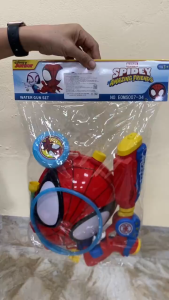 MARVEL - EOMS007-34A - Mô Hình Ba Lô Phun Nước Spider Man Cho Bé - Đồ Chơi Ngoài Trời (KT 33x18x5cm)