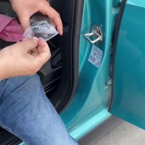 Nắp Che Tay Nắm Cửa Nắp Che Chặn Cửa Xe Audi Dành Cho Q3 Q5 Q7 Q8 Q2 A4 B6 B7 A6 C5 C6 A3 A5 A7 TT - Chất Liệu ABS