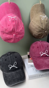 หมวกน่ารัก สไตล์ดีไซน์ ปักลายโบว์ หมวกเบสบอล เเสนหวาน 133