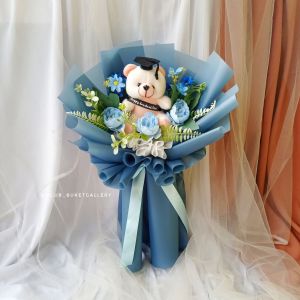 READY STOCK Buket Bunga wisuda/flanel/kado/ultah/bunga mawar/buket lamaran/buket bunga cantik murah/buket jakarta/buket tangerang/boneka teddy bear/buket lamaran/ncub buket gallery/aniversary/annivarsary/wedding