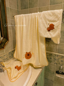 Coral Fleece Bath Towel Womens Absorbent Quick Dry Bath Wrap Hair Drying Cap Three Piece Set Home Use Cartoon Pattern Towels