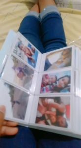 Cetak Foto Ukuran 2R Isi 25 Foto 2R 6x9 cm Paket Murah CETAK FOTO 2R HIASAN DINDING RUANGAN