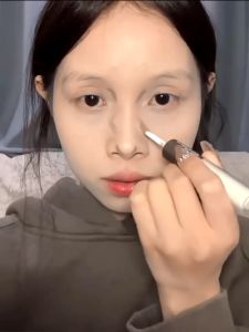 SWEETMINT Double-headed Highlighting Contouring Liquid Brightening Skin Tone Nose Shadow Matte Long Lasting Waterproof Sweatproof Easy To Color Contour Stick Makeup