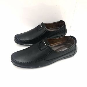 Giày lười nam da mềm..kiểu dáng đẹp..mã GM03..màu đen..size từ 38-43..mẫu mới nhất hiện nay