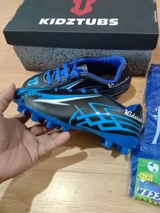 KIDZTUBS Sepatu Sepak Bola Anak Laki LakI Size 28 29 30 31 32 33 34 35 36 37 KDZ1512112624