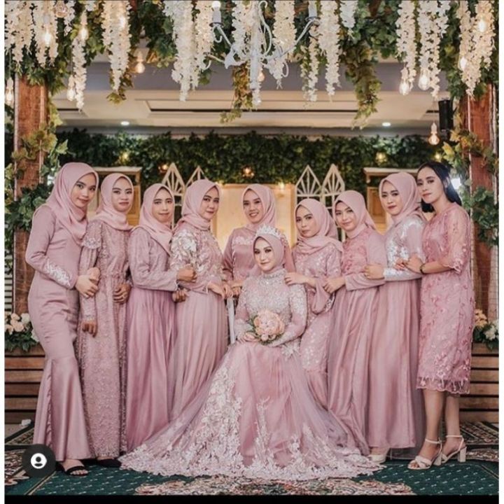 bridesmaid hijab pink