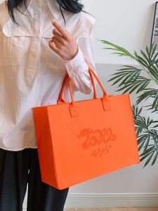 กระเป๋าถือผ้าขนสัตว์แบบมีโลโก้สำหรับธุรกิจ ความจุขนาดใหญ่ กระเป๋าถือแบบ Tote กระเป๋าเดินทางสำหรับคุณแม่ กระเป๋าช้อปปิ้งแบบยั่งยืน