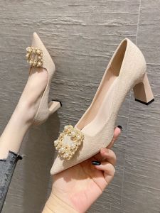 รองเท้าส้นสูงหัวแหลม Daphne รุ่นใหม่ปี ผู้หญิง รองเท้าแต่งงานคริสตัล 2025 ฤดูใบไม้ร่วง ส้นเข็มเพิ่มความสูง 7 ซม รองเท้าแฟชั่นแบบสวม