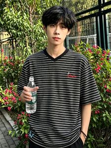 OUMULONG | Butterfly Embroidery V-neck Striped T-Shirt