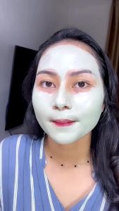 FEALI Mugwort Acne and Repairing Clay Stick 40gr