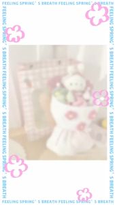 ช่อตุ๊กตา พร้อมถุงกระดาษ ช่อดอกไม้ ดอกไม้ปลอม ดอกไม้รับปริญญา ดอกไม้ กู้ กุหลาบ กู้วาเลนไทน์