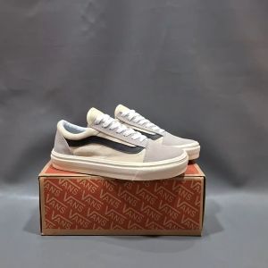 SEPATU VANS21 OLD SKOOL VAULT OG ABU CREAM LIST HITAM KANVAS 36-43