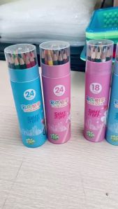 Bút chì màu cho bé dạng cốc 12/24/36 màu kèm chuốt màu sắc tươi sáng không dễ gãy màu chì