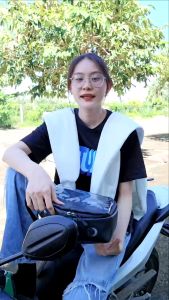 Túi Treo Đầu Xe Máy Chống Nước Tiện Lợi – Túi Đựng Điện Thoại Xem Bản Đồ Cảm Ứng Túi Xe Máy Cho Shipper Grab Đi Mưa