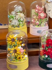Flowers Set Building Blocks Toys Flower with Music Box Romantic Roses Daisy Sunflower Flowers Gift for Girls