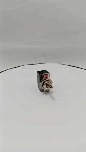 Saklar Togle 2 Pin Hitam On Off 5 pcs