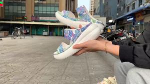 Dép Lê cross band Crush Butterfly họa tiết hàng chính hãng tặng kèm 10 charm gắn dép