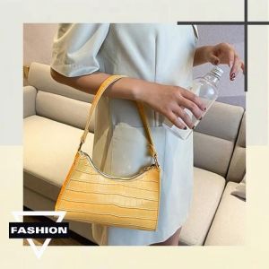 LHSunshine สุดฮิต พร้อมส่ง กระเป๋าสะพายไหล่ หนัง PU แต่งซิป ขนาดกลาง กำลังพอดี จุของได้เยอะพอสมควร มีให้เลือกหลายสี ดีไซน์สวย ทันสมัย ไม่มีตกเทรนด์ ไม่อยากพลาด รีบกดกันเล๊ยยย