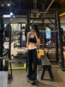 Quần Ống Đứng Phong Cách Mỹ Cho Nữ Mùa Hè Ice Silk Chống Nắng Nhanh Khô Thể Thao Quần Áo Bảo Hộ Lao Động Ba Sọc Đen