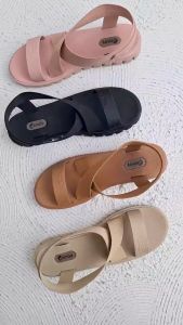 Sandal Wanita Umroh & Haji: Tips Memilih dan Menggunakan