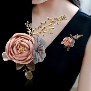 Professional Grade Floral Fabric Pin Brooch: A Versatile Accessory for Women