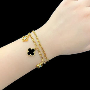 Yukititanium Steel Layered Golden จี้สร้อยข้อมือผู้หญิง Retro Punk Four-Leaf Clover สร้อยข้อมือปรับได้เครื่องประดับสร้อยคอเดียวกันสำหรับผู้หญิงไม่มีจาง