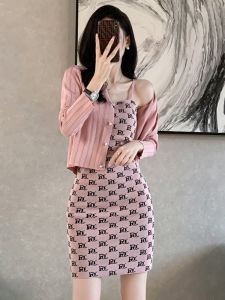 Small Fragrance Style Knitted Wrap around Womens 2025 New Autumn Set High Waist Jacket Strap One Whole Set Elegant Atmosphere