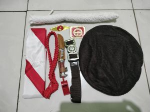 set pramuka laki laki