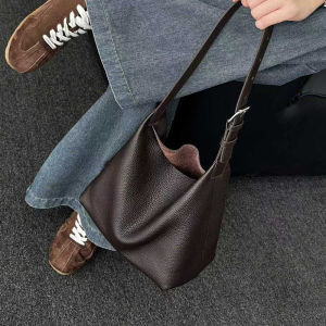 NAN-D Leather Hobo Bag Womens Single Shoulder Handbag Tote Bag Casual Style Top Layer Leather Handbag for Daily Use