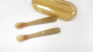 Ivorybaby 2pcs Sendok Silikon Bayi Baby Feeding Spoon Set Dengan Kotak BPA Free