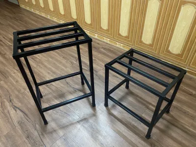 Chân bể cá hồ cá mini- Đôn sắt kê chậu cây. Khung thép 20x20mm