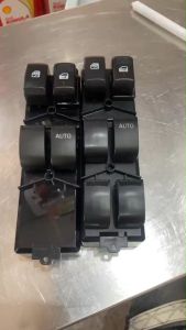 สวิทช์กระจกไฟฟ้า ISUZU D-MAX ออนิว 2012-2014 โคโลราโด 2012 รุ่น 4ประตู และ 2ประตู อีซูซุ ดีแม็ก All New สวิทช์
