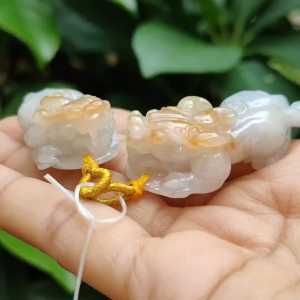 Sales - High Quality Pair of White Yellow Natural Type A Jadeite Jade crafted as Pixiu for Pendant certificate weighs 24.25 / 19.87 grams measurements 50 * 21.3 * 14.1 / 47 * 20.6 * 13.6 mm (pendant292)