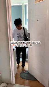 Parfum Pengharum Sepatu Daily Shoe Perfume Anti Bacterial Hilangkan Bau Sepatu