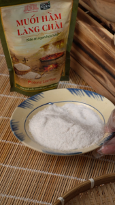 Muối hầm Làng Chài Xưa 500g  Nấu ăn ngon hơn - Nung lửa than từ muối biển nguyên chất