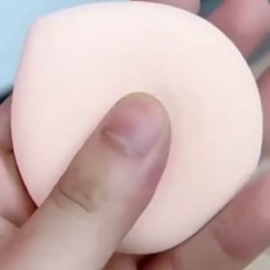 Large Thick Powder Puff Liquid Foundation Soft Portable Three-Finger Makeup Liquid Foundation Air Cushion Dedicated Facial Concealer Makeup Super Soft Anti-Smudge Washable Wet And Dry Dual-Use Air Cushion Bb Cream Makeup