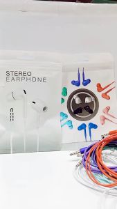 Handsfree + Mic Model I-1200 Stereo Earphone Sound Bass