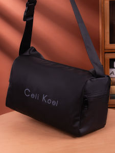 กระเป๋าสะพายข้างผ้าอ็อกซ์ฟอร์ดกันน้ำสำหรับเดินทางระยะสั้น กระเป๋าใส่ชุดว่ายน้ำสำหรับผู้ชาย กระเป๋าสะพายข้างแบบลำลอง กระเป๋าผ้าอ็อกซ์ฟอร์ดสำหรับเดินทาง