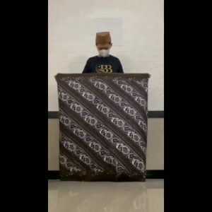 Sarung Batik Motif Kekinian Terbaru Gus Iqdam Sarung Santri Viral 2024
