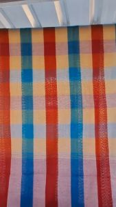 ผ้าขาวม้าลายผ้ามีเอกลักษณ์พื้นเมืองอีสาน ลายตารางหมากรุก เย็บริม ทอมือ100%