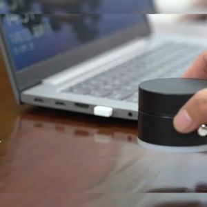 Magnetic Vacuum Phone Holder Double Sided Suction Cup Magnetic Phone Holder Wireless Charging Bracket Support GPS Car Bracket
