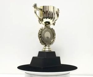 Plastic Trophy AUS-M62CUP Screw Medal (Hadiah Sukan Sekolah Dan Anugerah Cemerlang) Piala Cenderahati.