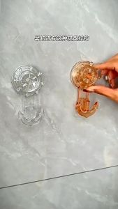 Móc treo đồ dán tường hít chân không Móc treo chịu lực lắp đặt không cần khoan tường