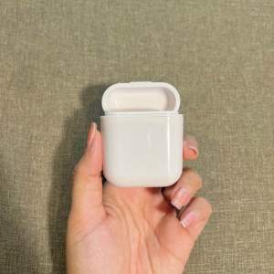 [🚚พร้อมส่งทุกวัน]✨NEW🔮กล่องเก็บของกดเปิด-ปิดง่ายใช้งานสะดวก💎1กล่องบรรจุได้2ชิ้น